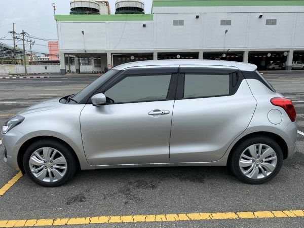 Suzuki swift 2019 (ตัวท็อป) รูปที่ 2